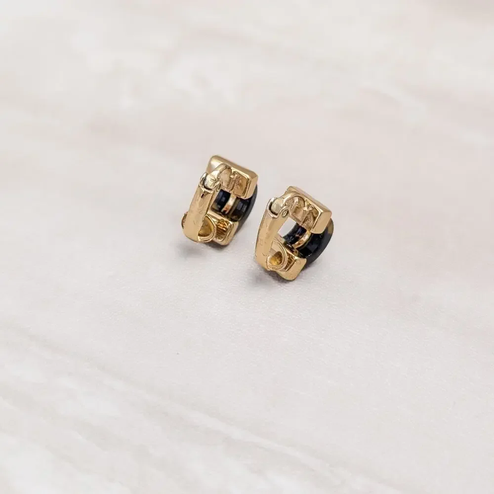 Vintage Clip On Earrings Small Gold Tone & Black/Brown Tone Hoops Stylish